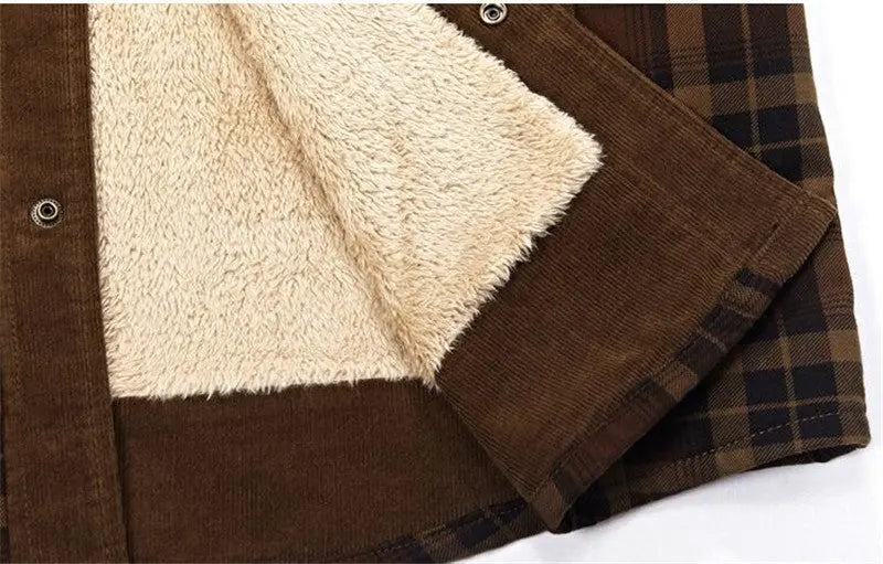 Plaid jacket with fleece lining